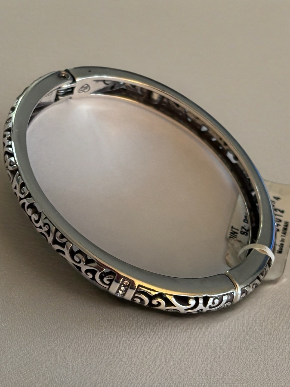 Brighton Viewpoint Hinged Bangle. NWT